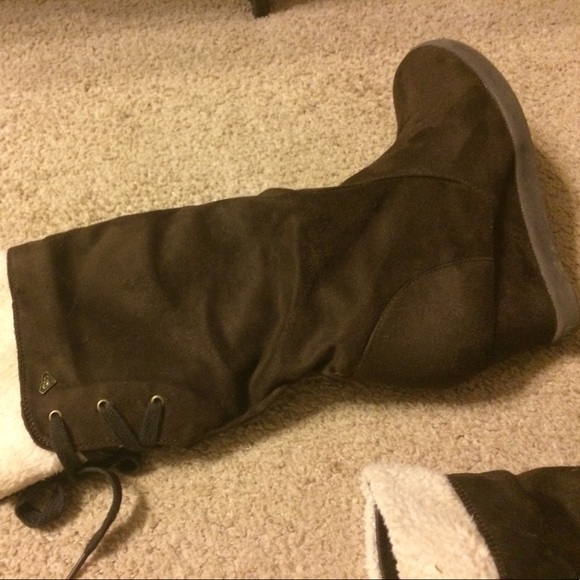 Dark brown suede wedge boots - Picture 1 of 8