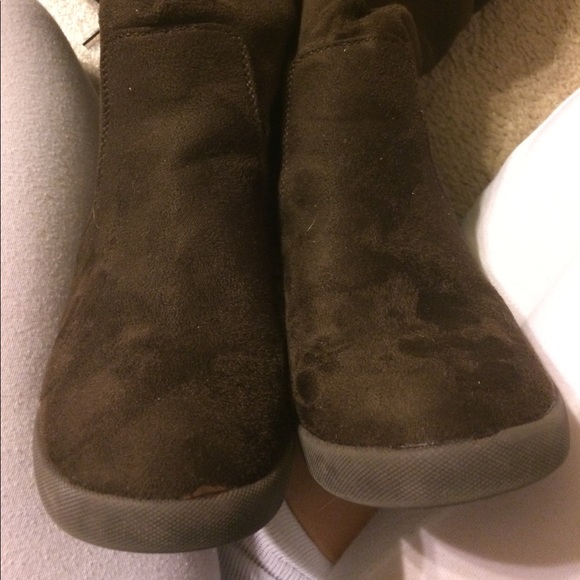 Dark brown suede wedge boots - Picture 5 of 8