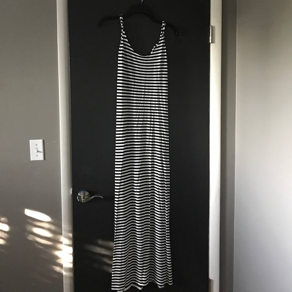 Black and white O’Neill maxi dress