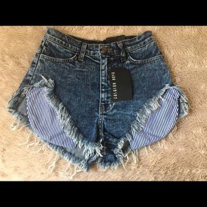NWT fashion nova denim shorts