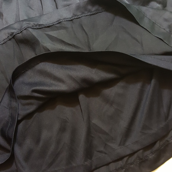 Blue skirt - Picture 2 of 3