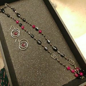 Lia Sophia necklace and earrings set