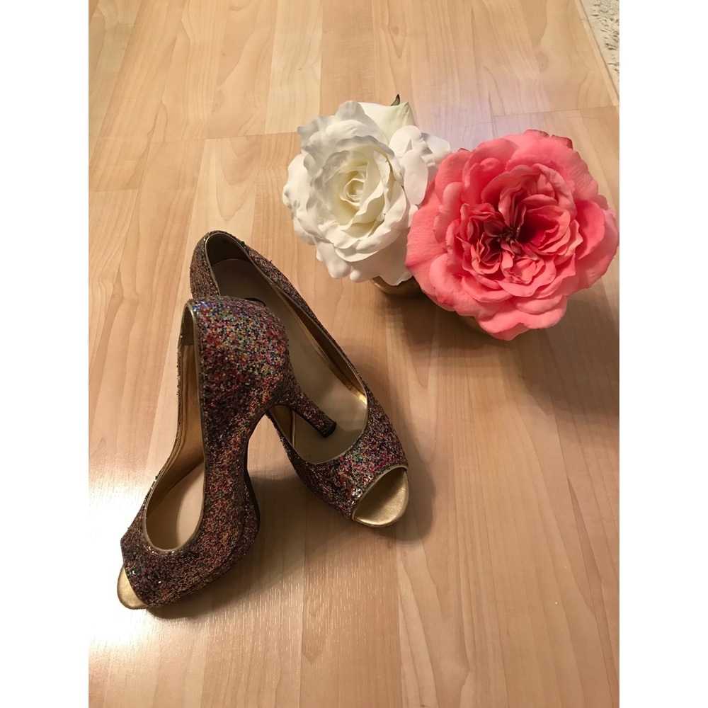 Glittery peep toe heels