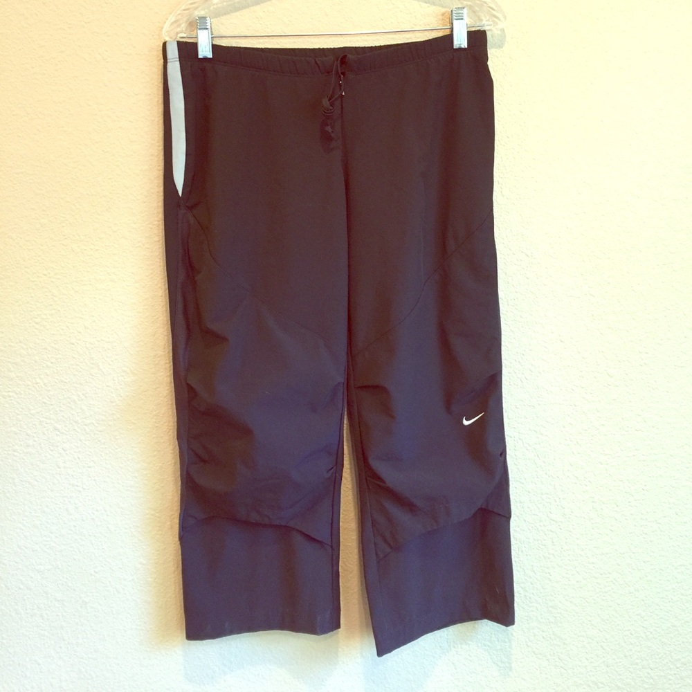 Nike Capri Joggers