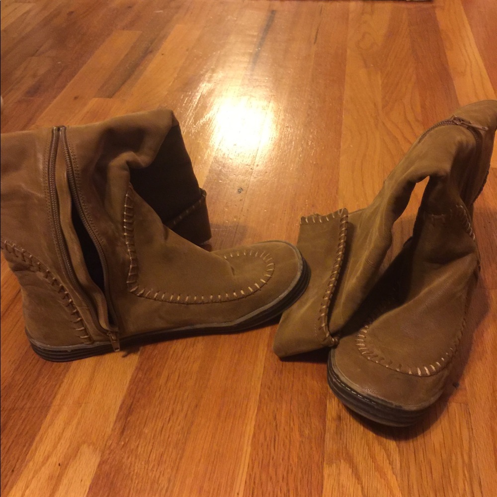 Blowfish Malibu to the knee soft boot