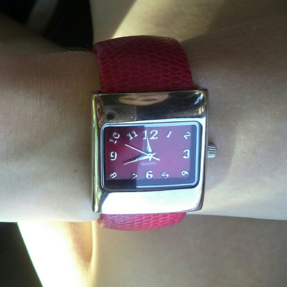 Red Wrist Band Watch