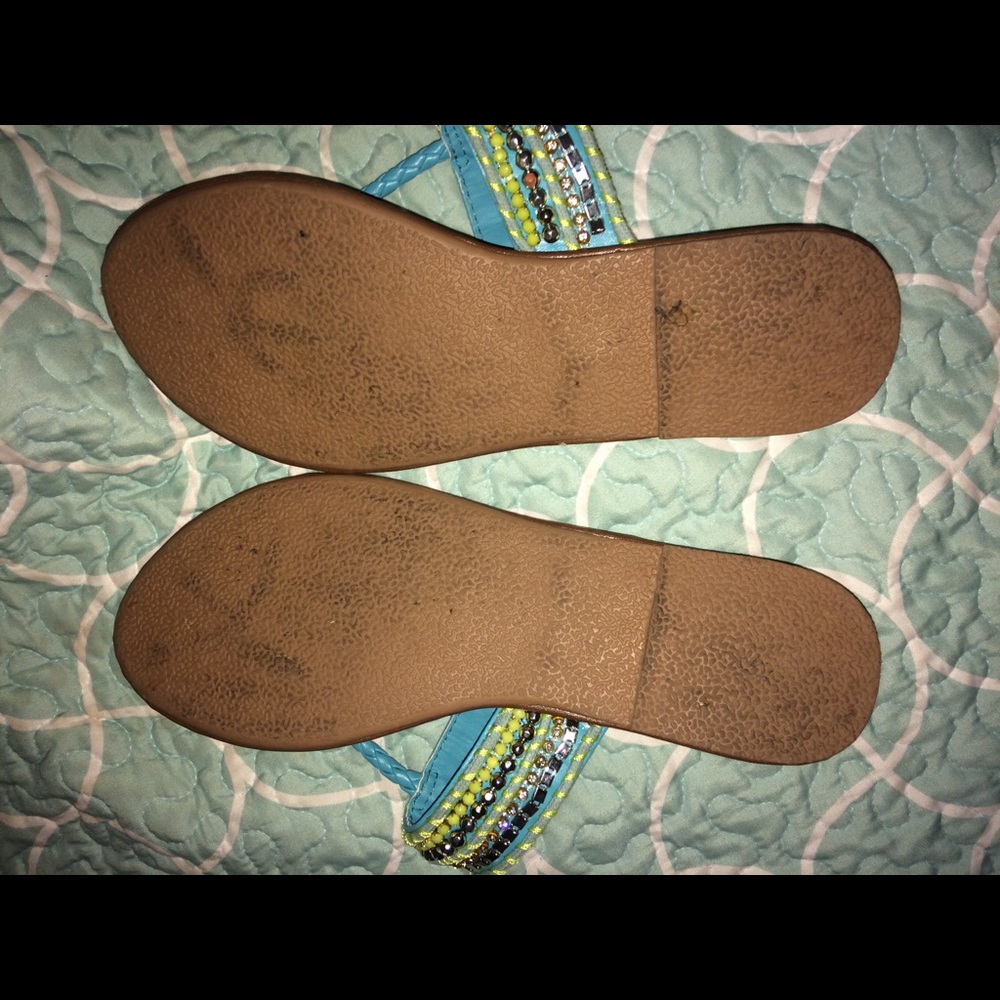 Sandals - Picture 4 of 4