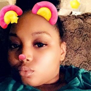 Meet your Posher, Precious