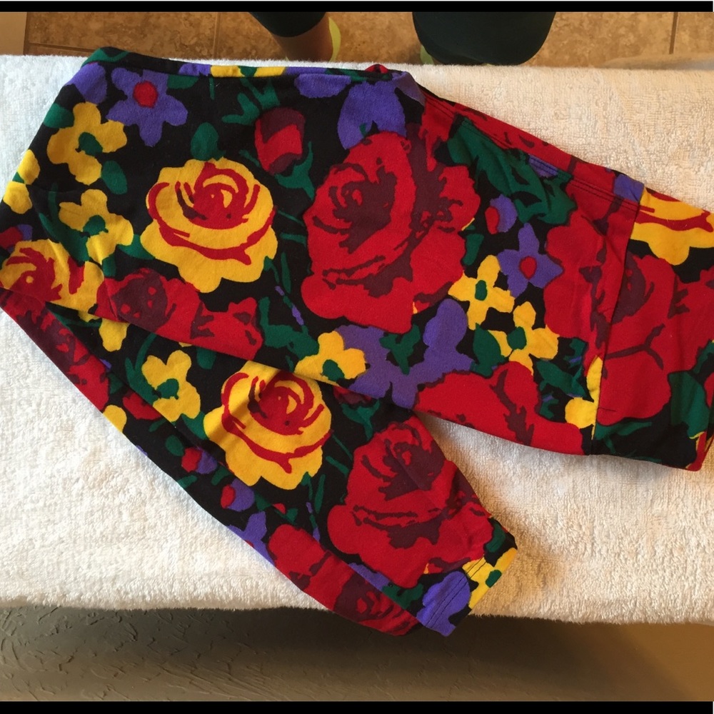 LuLaRoe Rose Floral OS legging