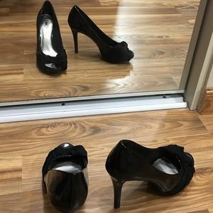 Black Fioni pumps size 8.5wide
