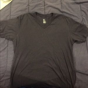 Gap v neck t shirt
