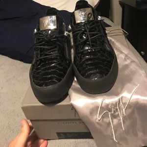 Giuseppe zanotti Europe sz. 45