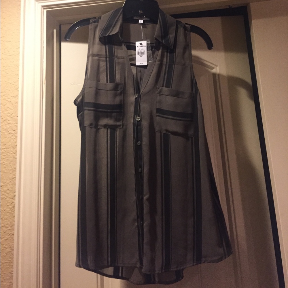 Express Sleeveless top
