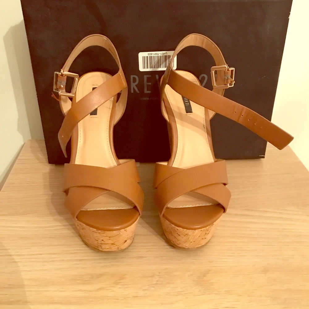 Wedge sandals