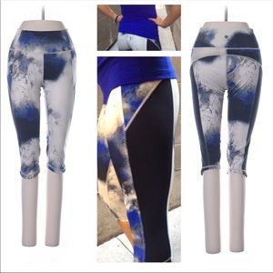 Lululemon crops with mesh on the sides