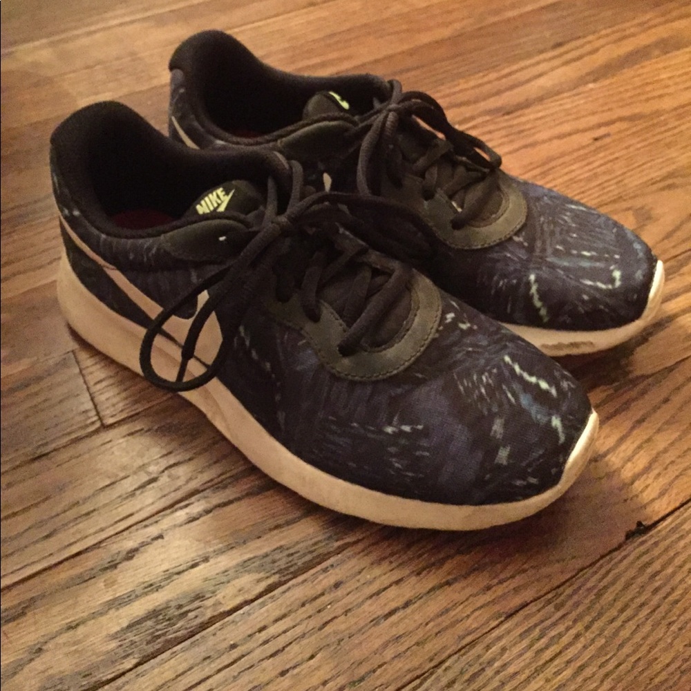 Nike shoes