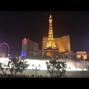 Meet your Posher, Desiree