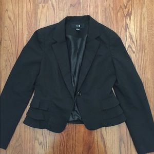 Ruffled black blazer