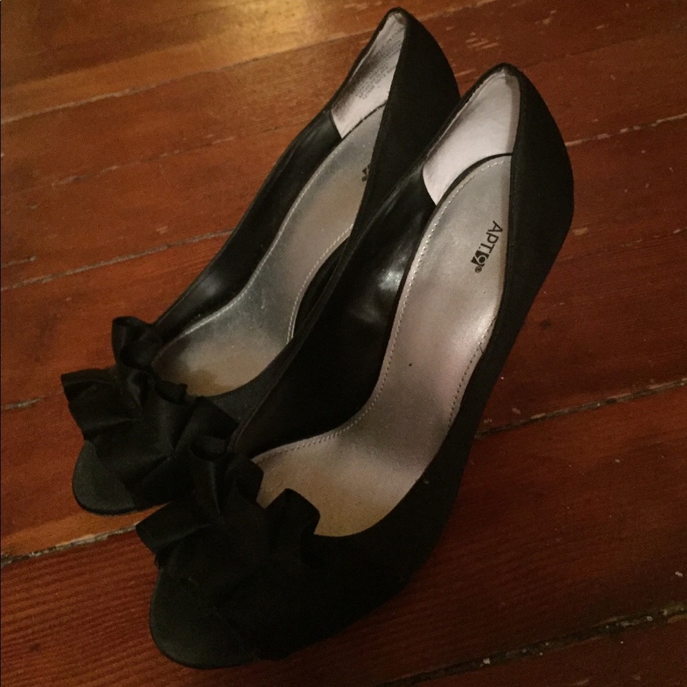 Dress heel