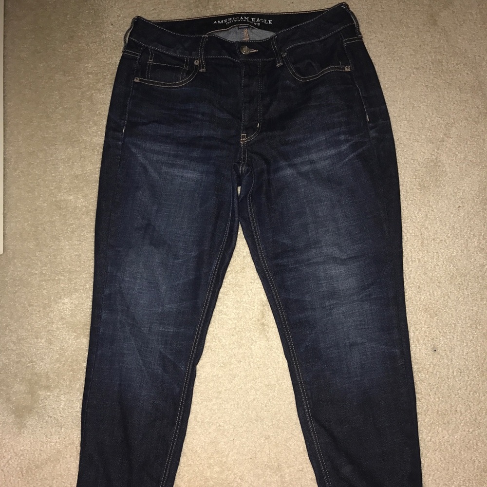 American Eagle TomGirl fit jeans