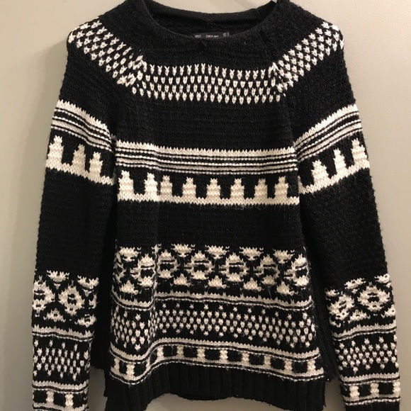 Zara Sweaters - Zara sweater