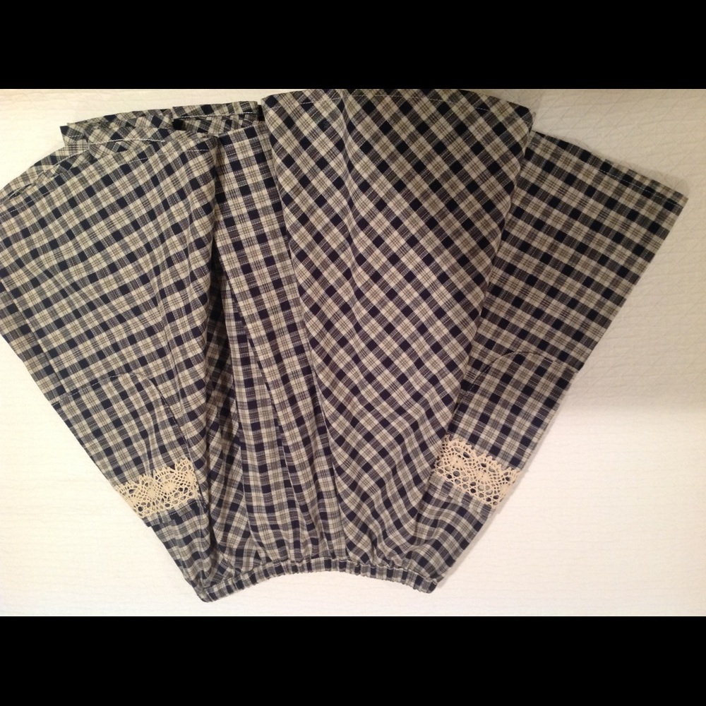 Blu pony vintage girls Sz 14 skirt