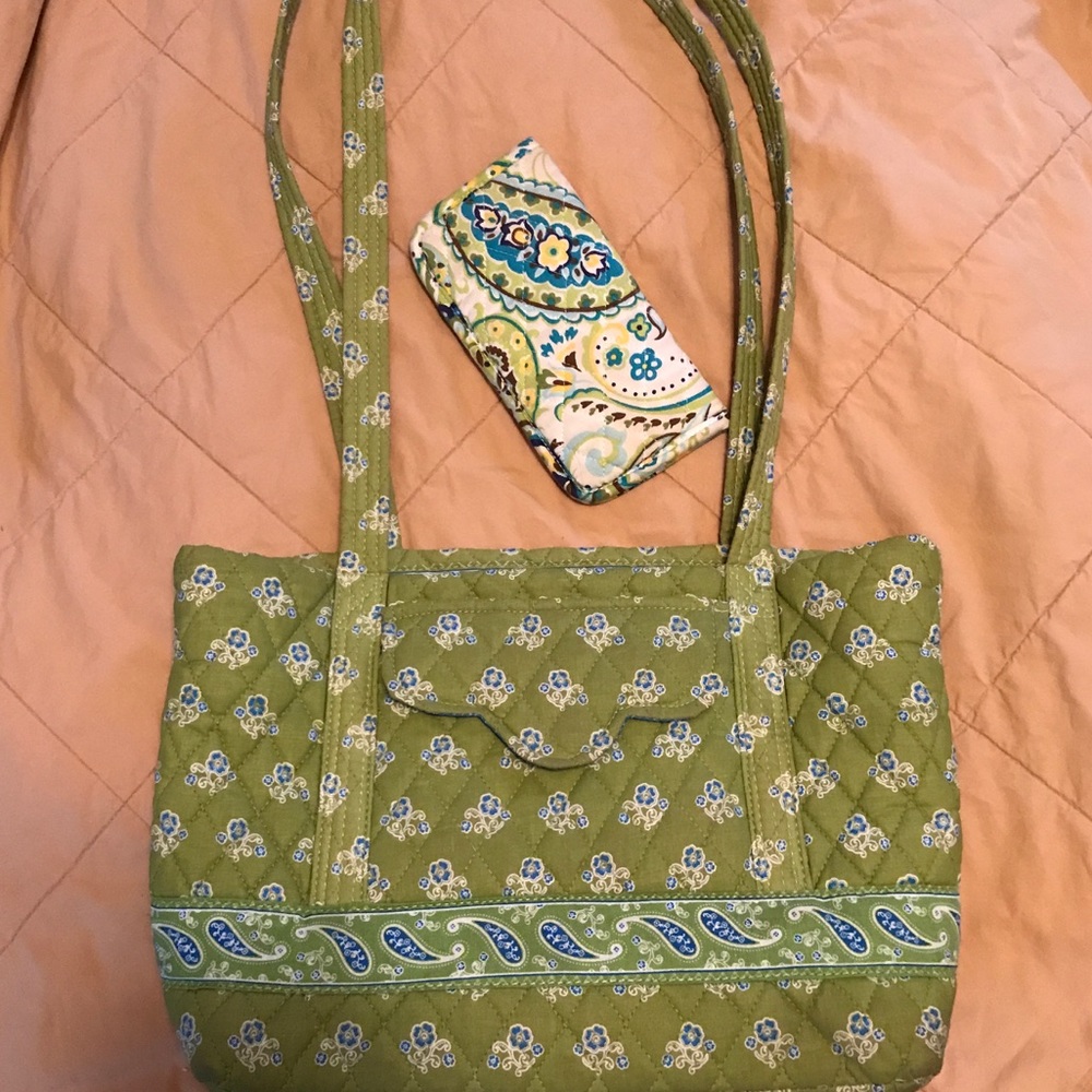 💎 3 for $25 purse! Vera Bradley look a like!