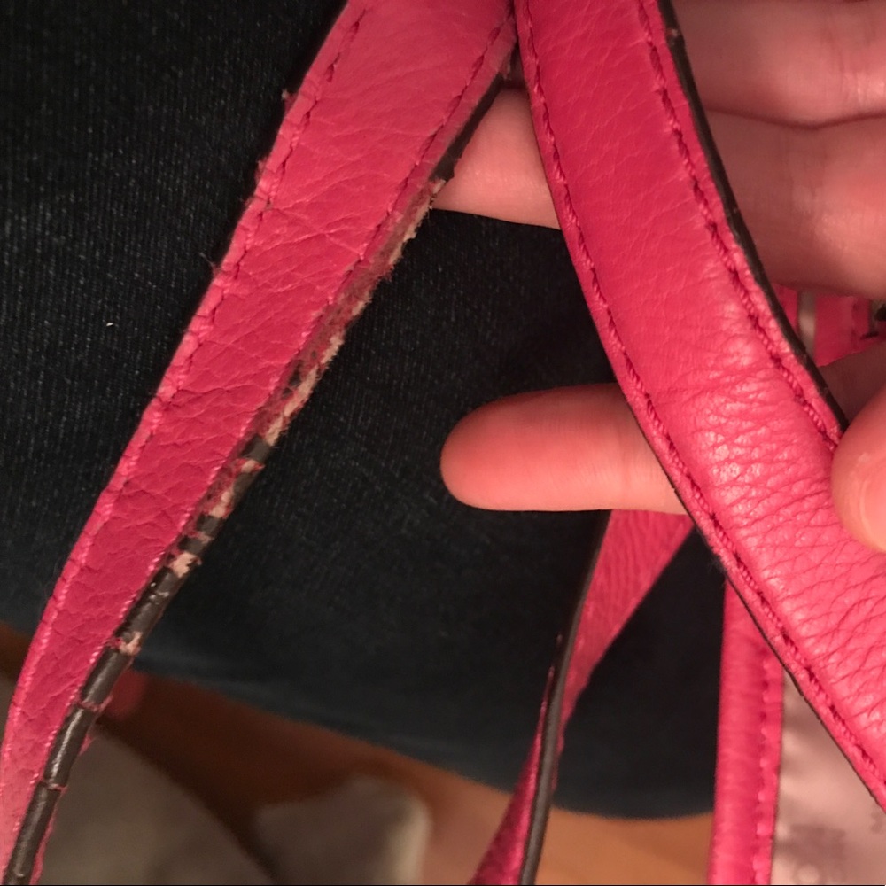 Michael Kors monogram tote - Picture 8 of 8