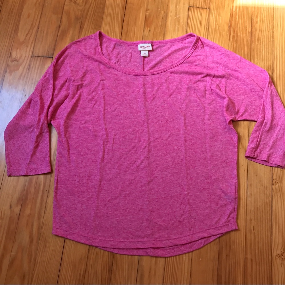 Quarter sleeve shirt