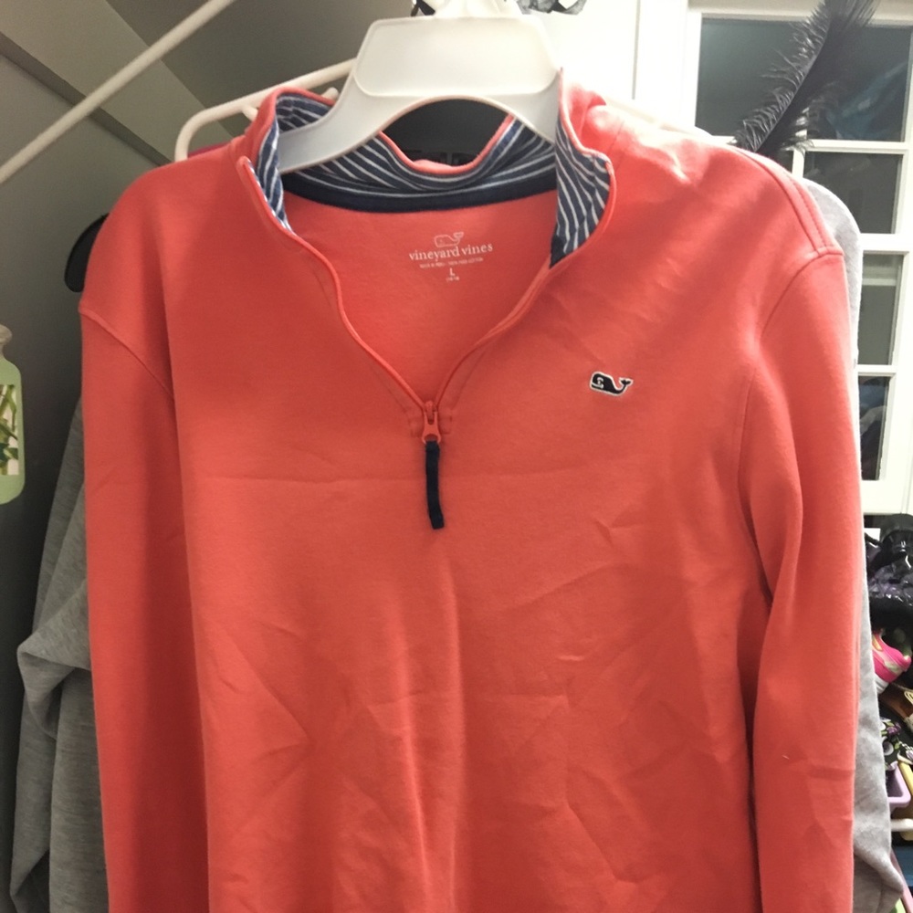 vineyard vines zip up