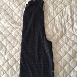 Lulu Lemon Sleevless Workout Top