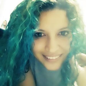 Meet your Posher, Gina