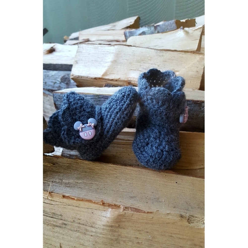 Adorable baby booties