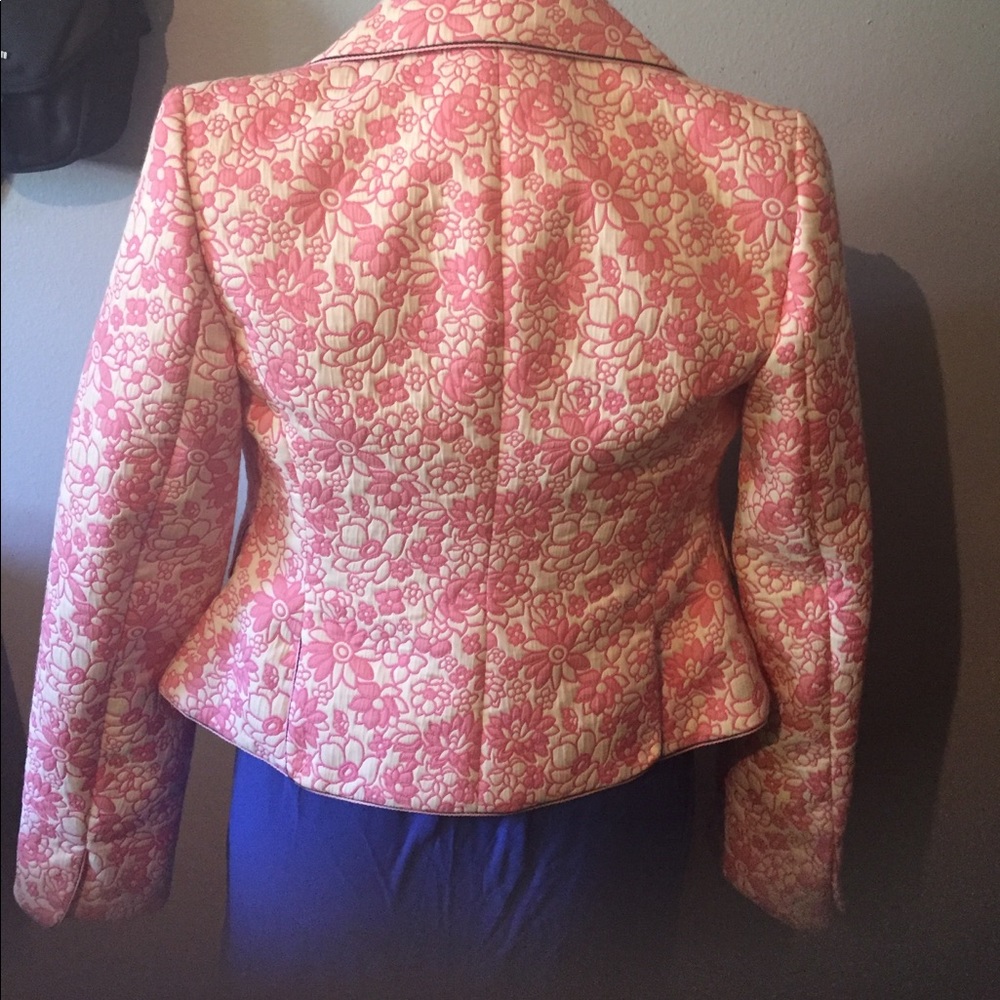 Pretty Blazer - image 2