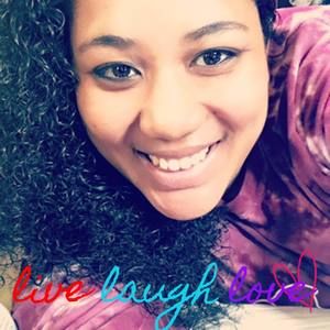 Meet your Posher, Anya