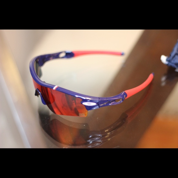 Olympic Team USA Oakley Sunglasses - Picture 5 of 8
