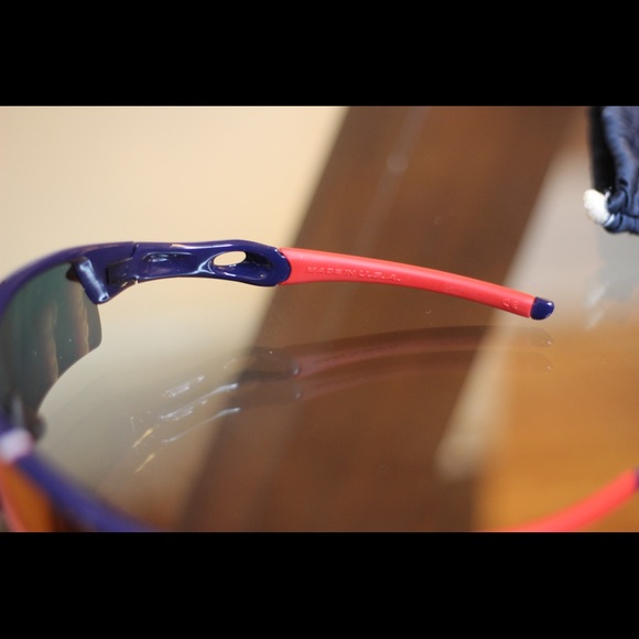 Olympic Team USA Oakley Sunglasses - Picture 6 of 8