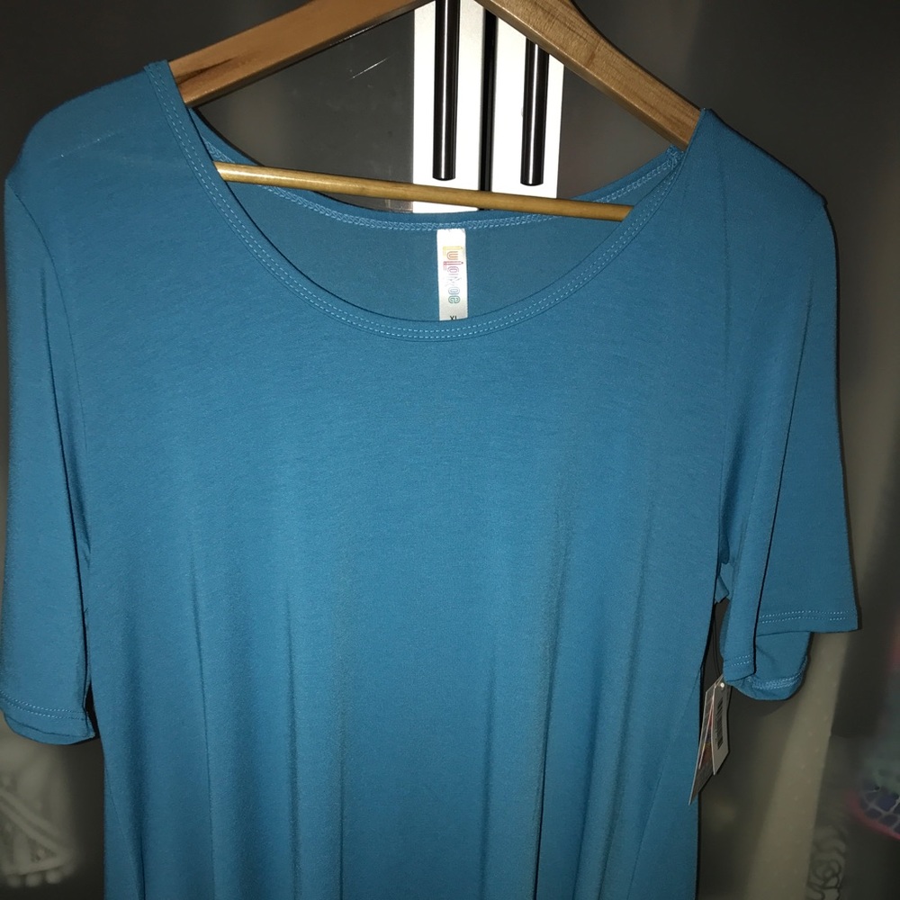 Lularoe Perfect T - XL