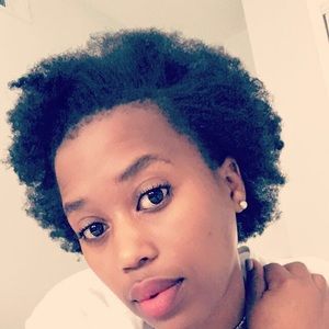 Meet your Posher, Zinzi