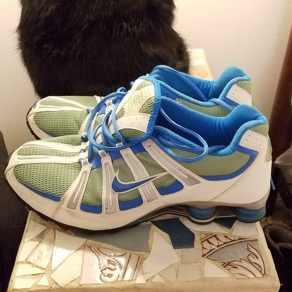 Nike Shox