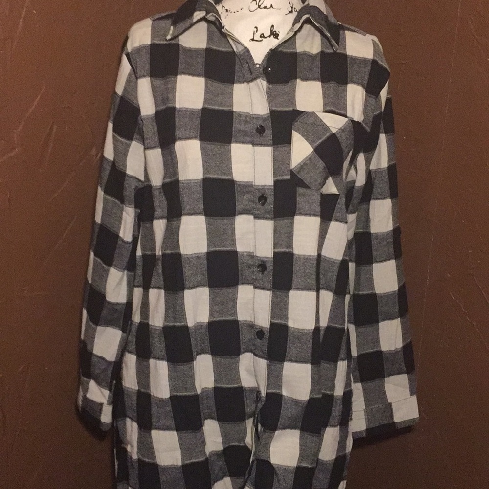 🚨🚨price drop🚨🚨Tunic flannel🚨🚨