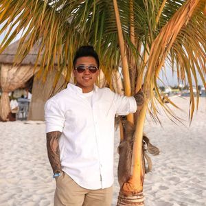 Meet your Posher, Philip