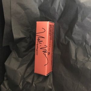 MAC Nicki Minaj Lipstick
