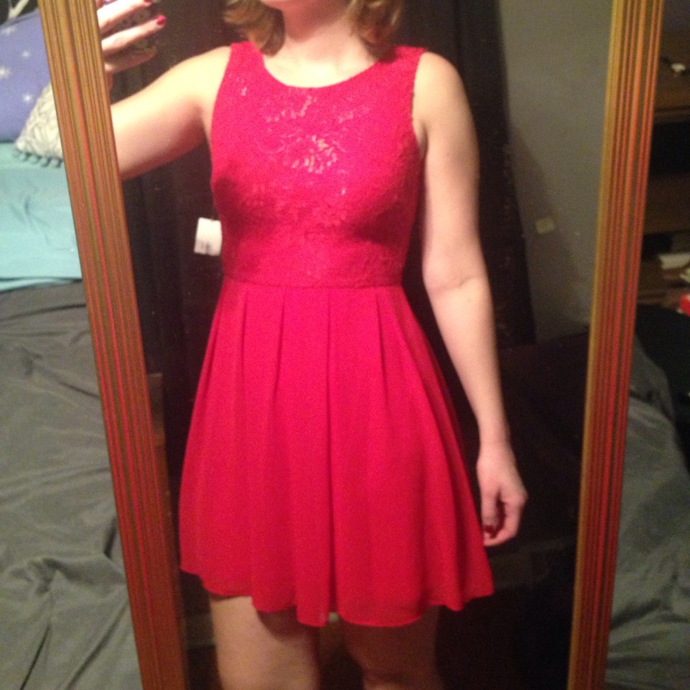 Red B. Darlin Dress
