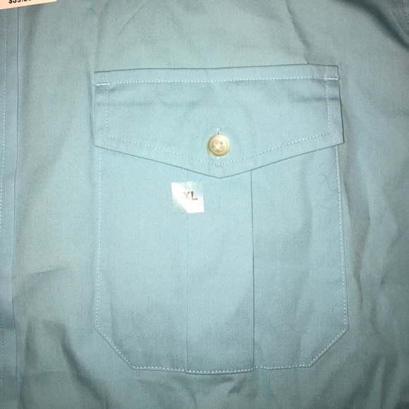 Express button down - Picture 4 of 4