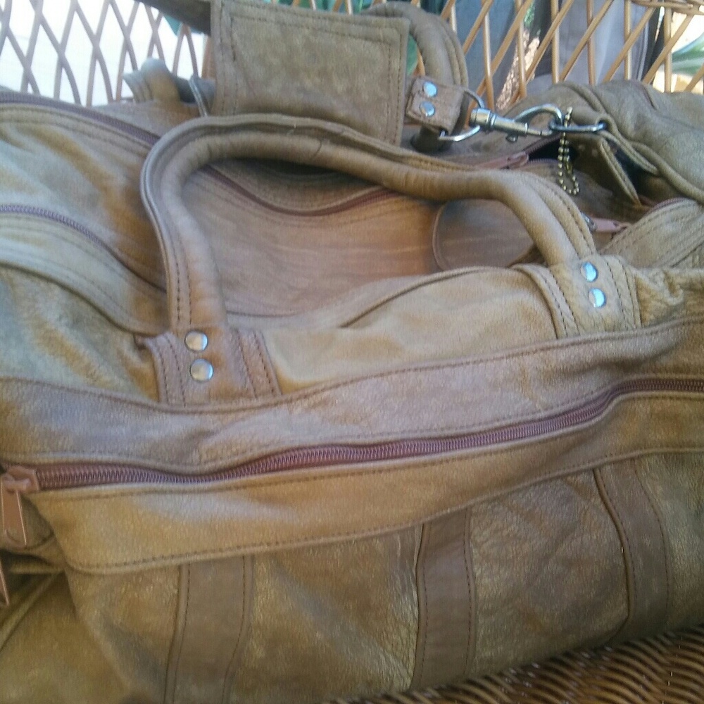Vintage leather duffle bag - Picture 6 of 8