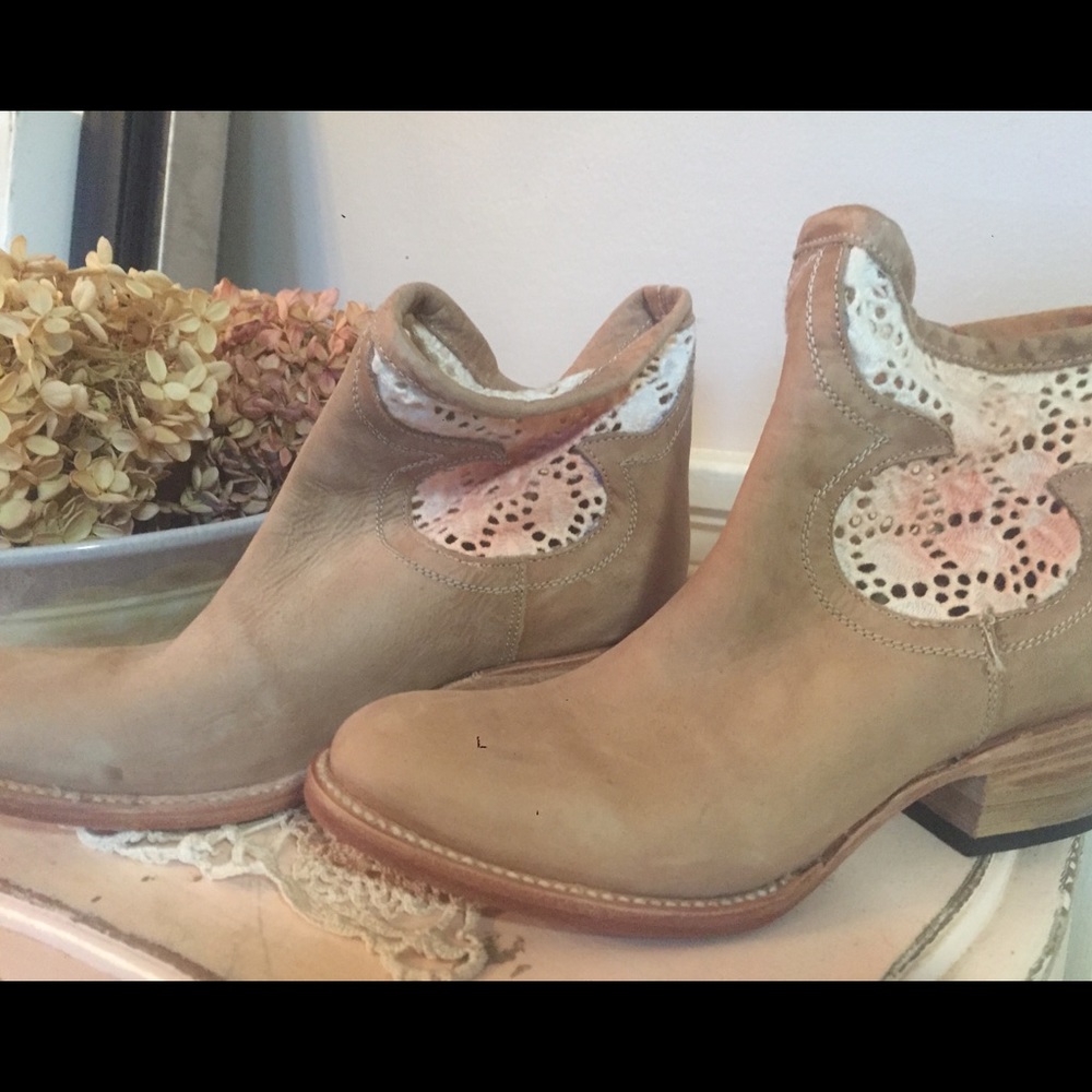 Free People Freebird ‘Coyote Crochet Boots’