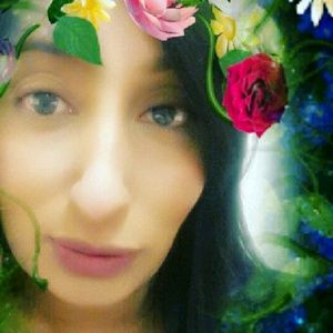 Meet your Posher, Vee