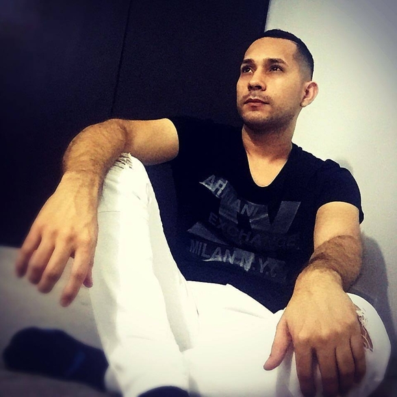 Meet your Posher, Jefferson - Picture 1 of 1