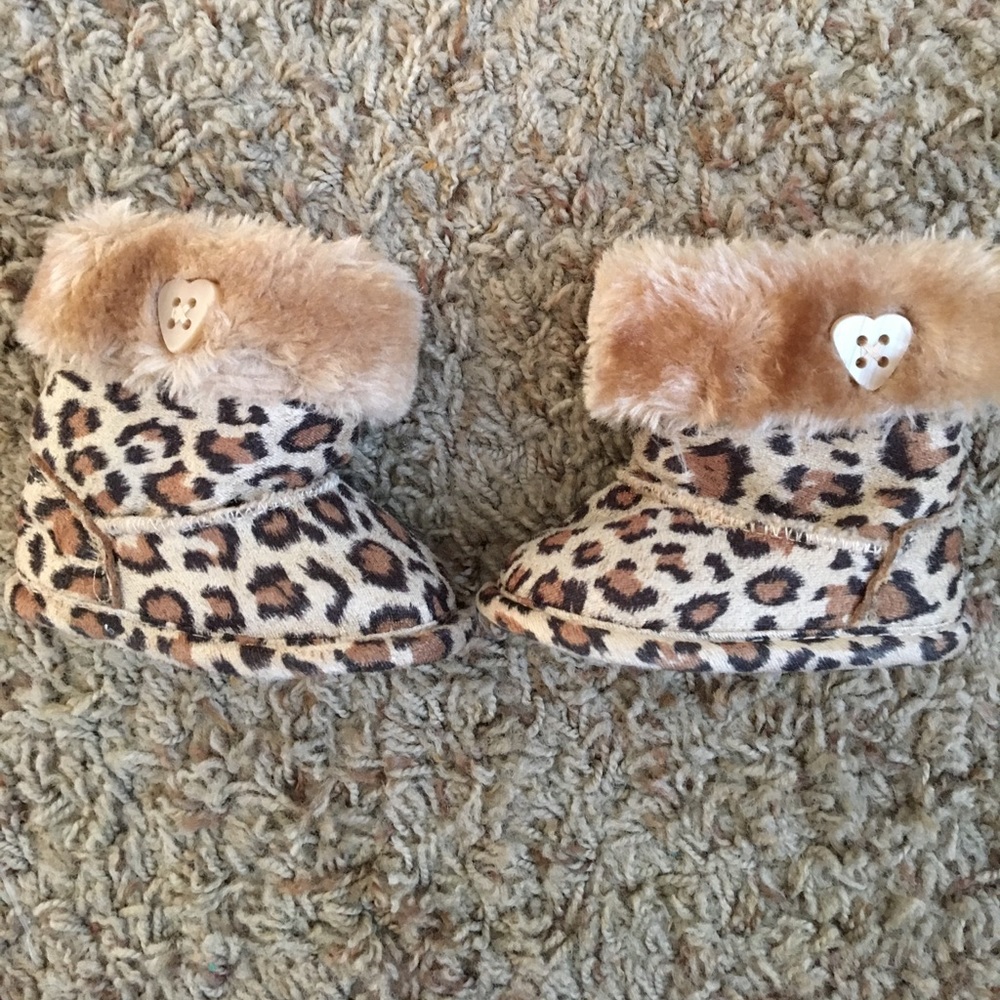 Koala Bear Faux Fur Leopard print Boots